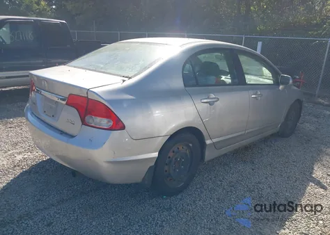 2010 Honda Civic Lx z USA, uszkodzony, nr VIN 19XFA1F55AE027848